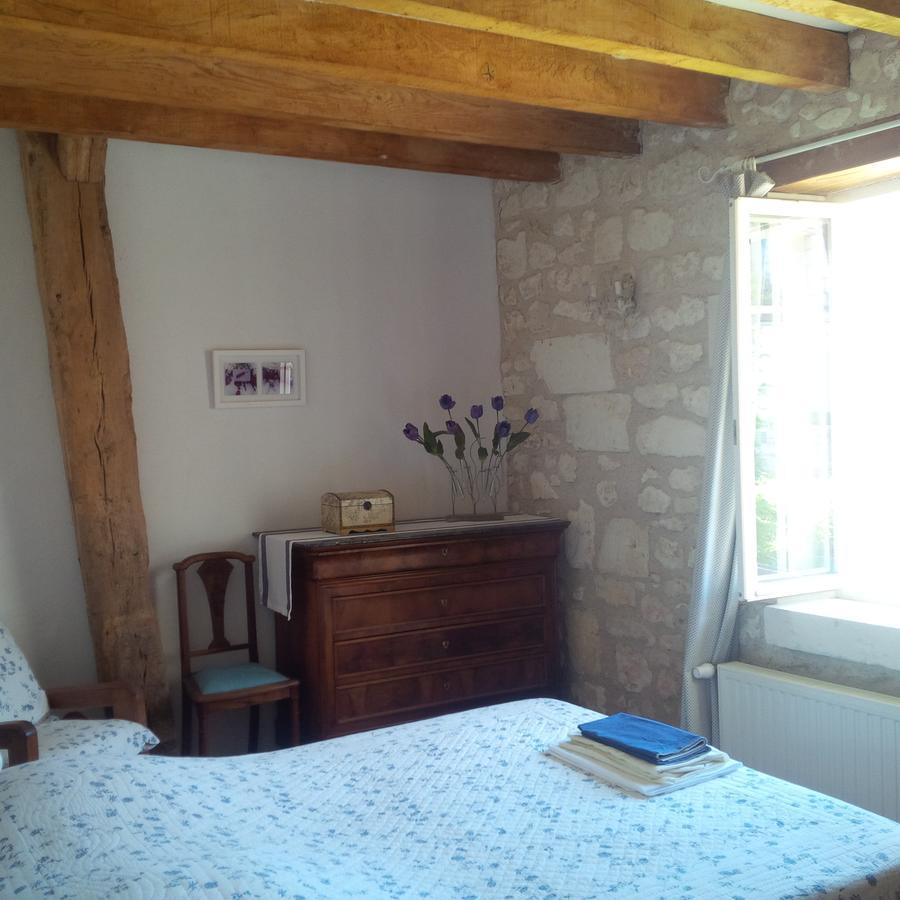 Manoir De La Rousselliere Aparthotel Loches Phòng bức ảnh