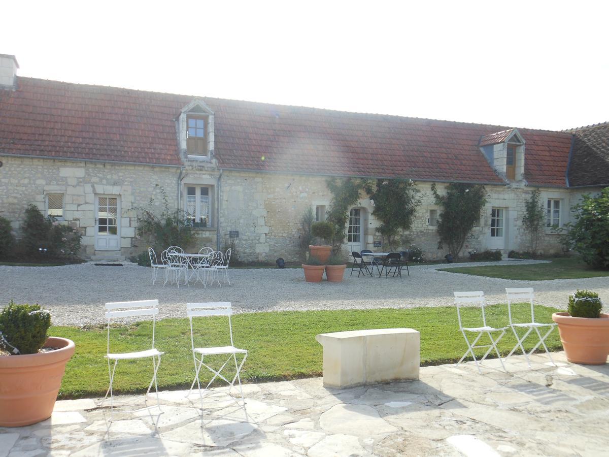 Manoir De La Rousselliere Aparthotel Loches Ngoại thất bức ảnh